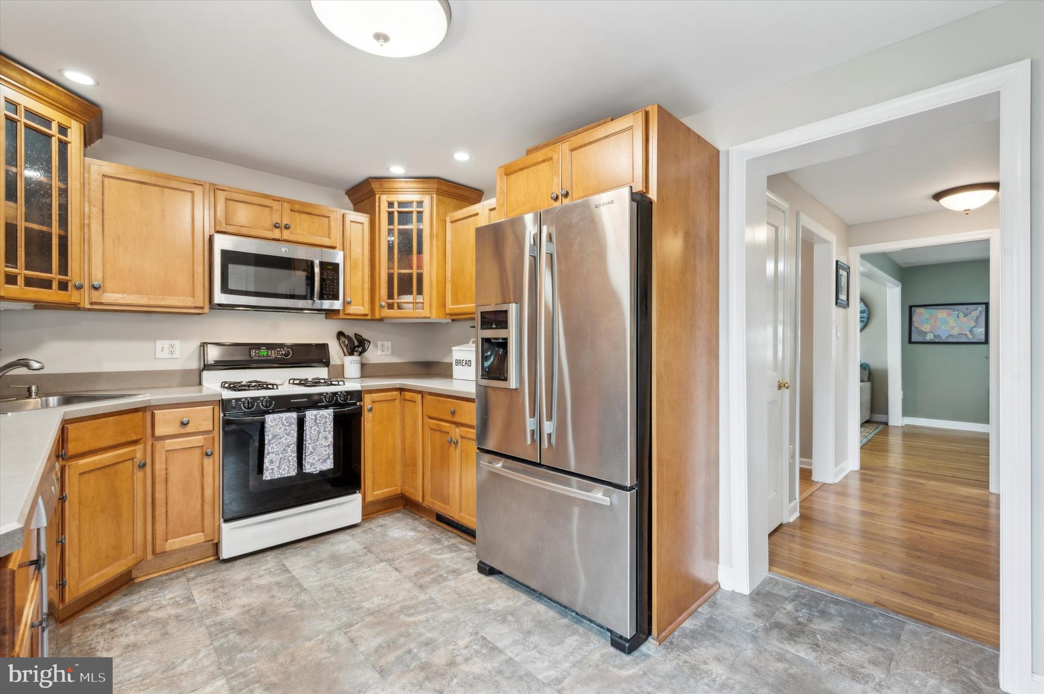 516 Devon Road Havertown, PA 19083 - Photo 18 of 39