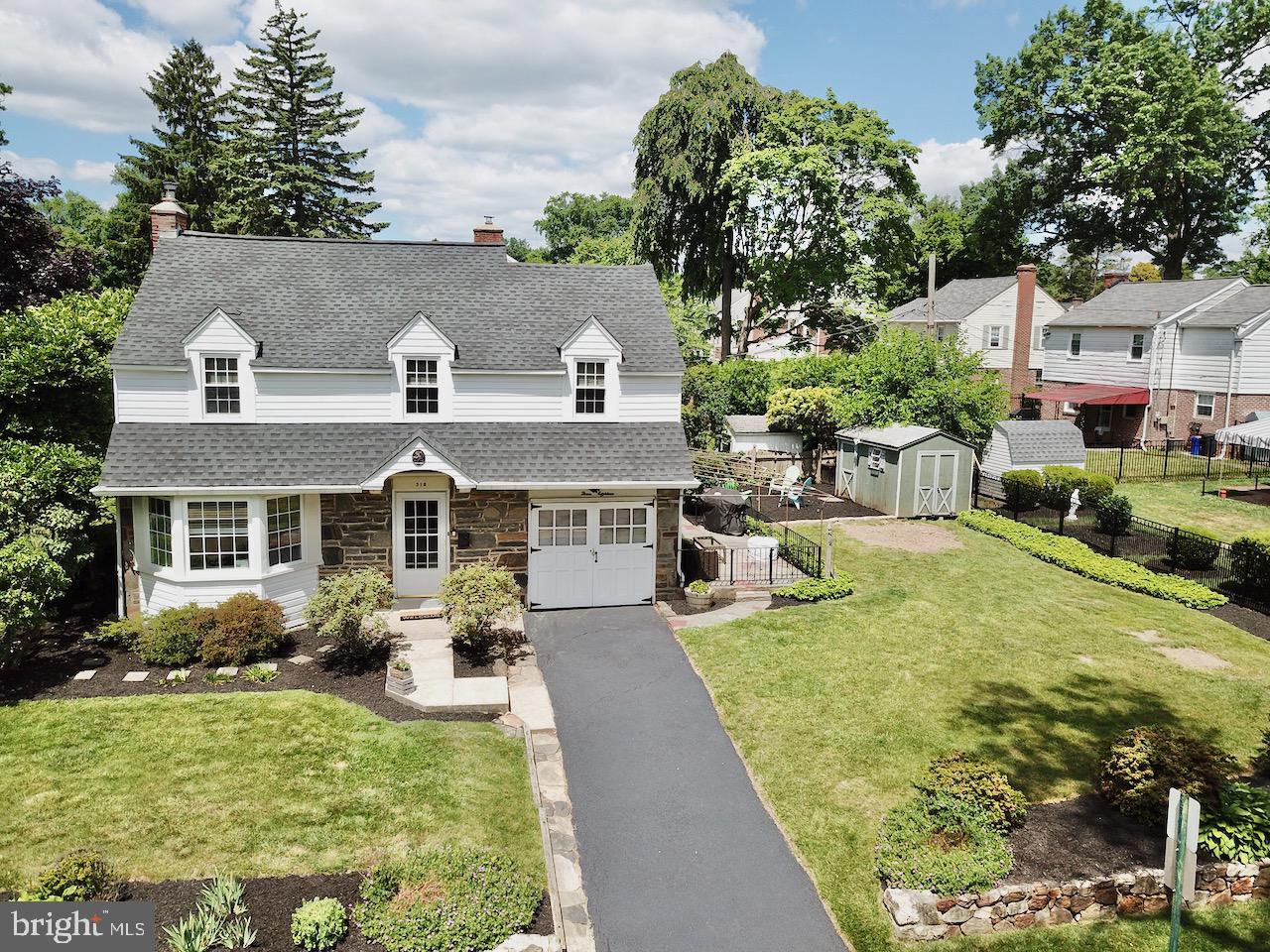 516 Devon Road Havertown, PA 19083 - Photo 2 of 39