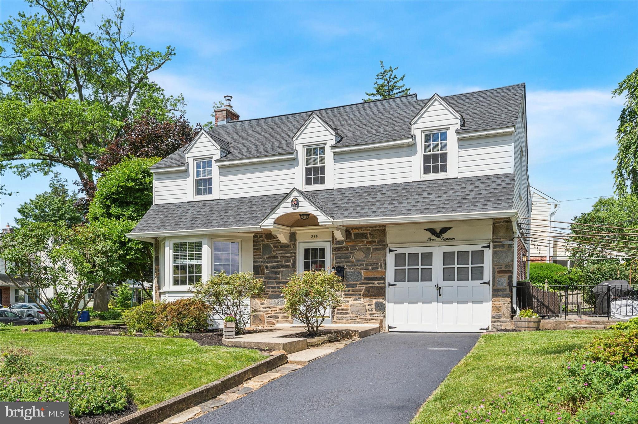 516 Devon Road Havertown, PA 19083 - Photo 4 of 39