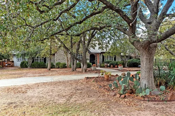 a view of a house with sitting area