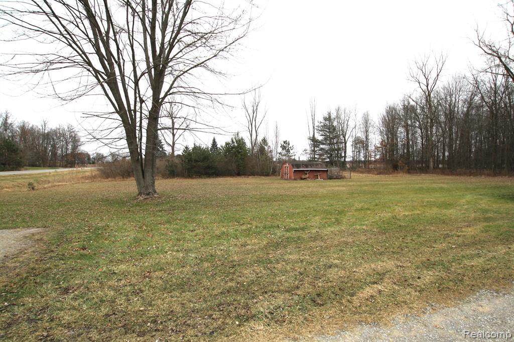 11805 Bueche Road Burt, MI 48417 - Photo 5 of 18