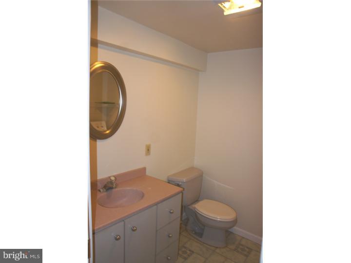 455 South Old Middletown Road Media, PA 19063 - Photo 16 of 25 Half Bath