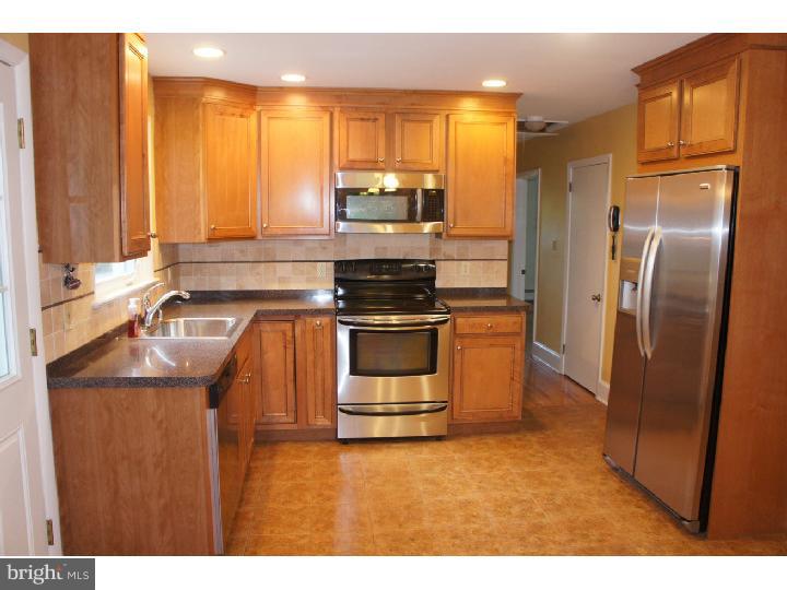 455 South Old Middletown Road Media, PA 19063 - Photo 7 of 25 Kitchen