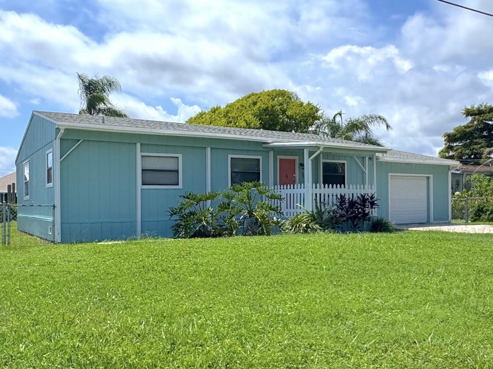 255 Majorca Road St. Augustine, FL 32080 - Photo 2 of 32 Gallery Image 2
