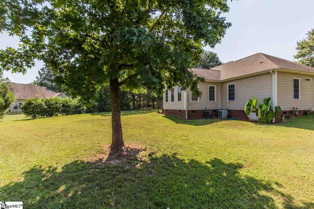 445 Winesap Road Duncan, SC 29334 - Photo 12 of 25 Gallery Image 12