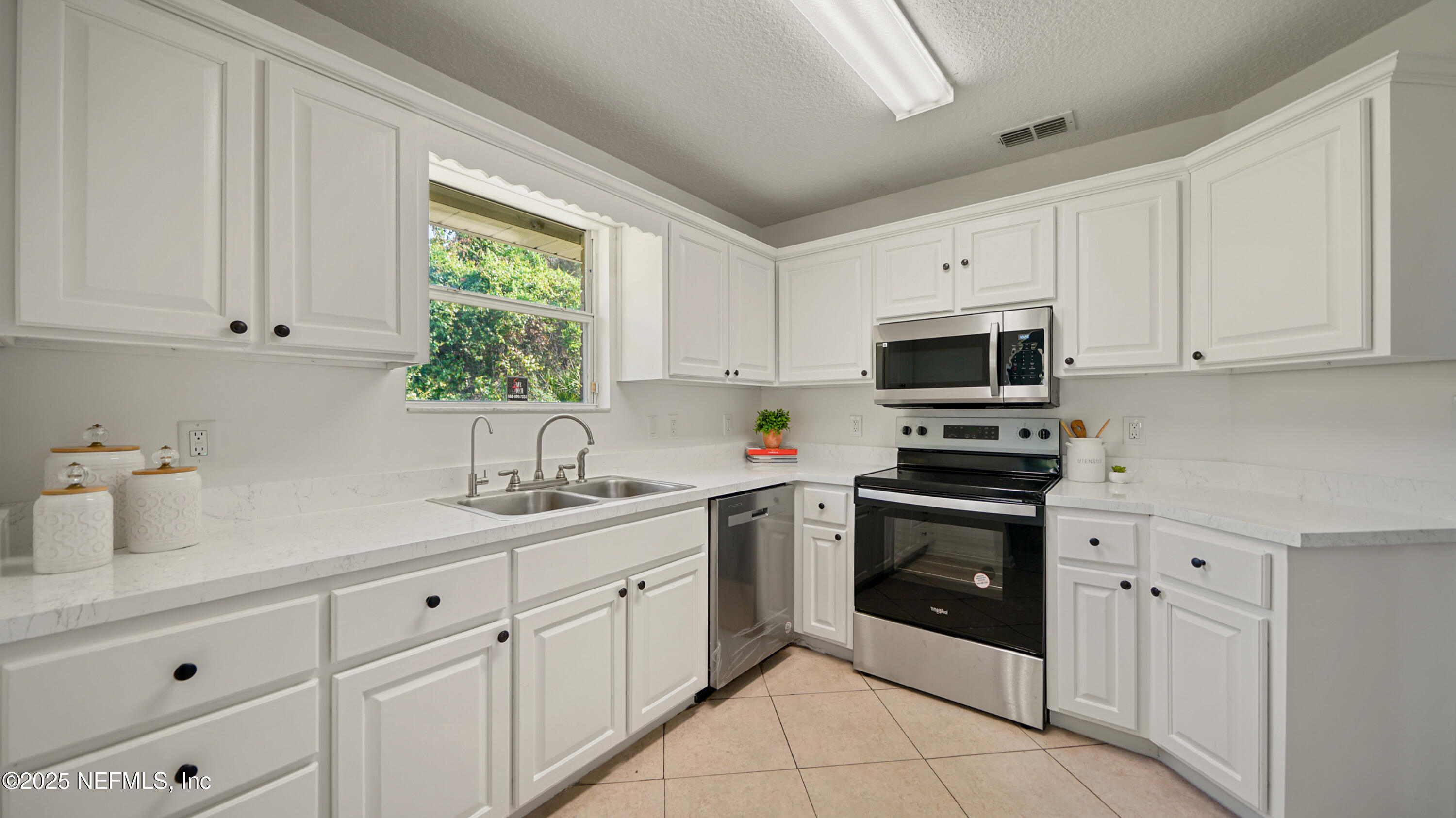 15592 Shark Road West Jacksonville, FL 32226 - Photo 8 of 46 15592 Shark Rd W-9