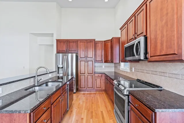 $499,000 | 11 Pondside Lane, Unit 11, Bolton, MA 01740