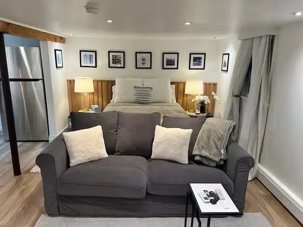 $2,800 | 207 Main Avenue, Warwick, RI 02886