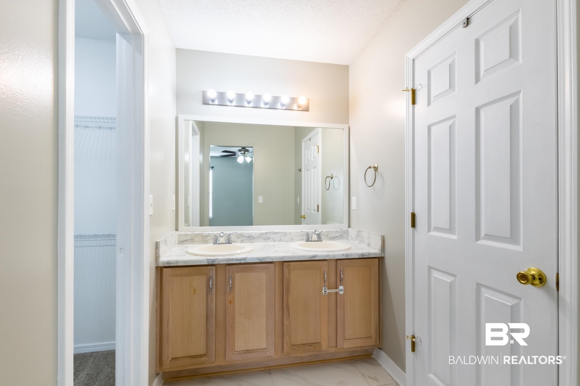 33784 Zuzu Lane Lillian, AL 36549 - Photo 17 of 34