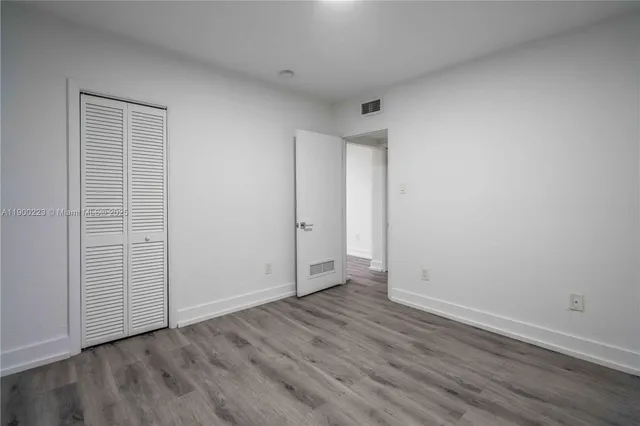 $1,650 | 1950 Northwest 2nd Court, Unit 10, Miami, FL 33136
