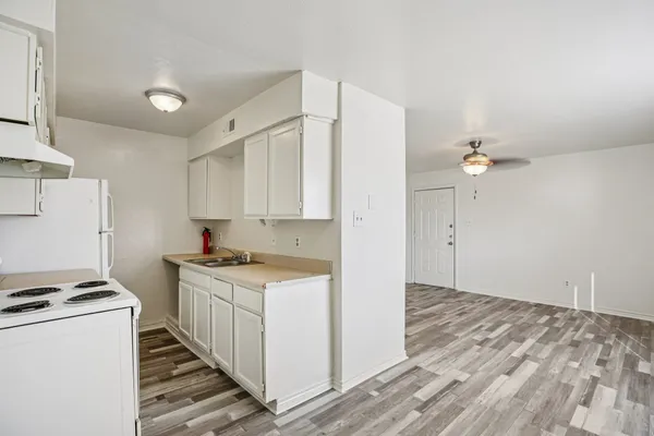 $304,900 | 2810 Cypress Bend Circle, Bryan, TX 77801