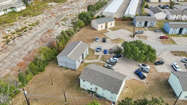 $304,900 | 2810 Cypress Bend Circle, Bryan, TX 77801