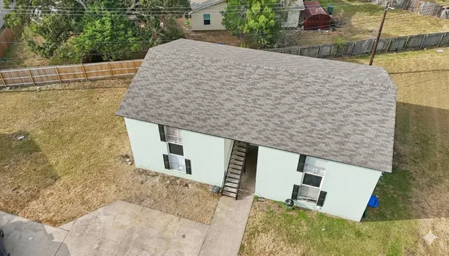 $304,900 | 2810 Cypress Bend Circle, Bryan, TX 77801