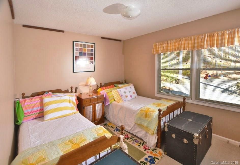 157 Huntington Road, Unit 52 Lake Lure, NC 28746 - Photo 12 of 24 Gallery Image 12
