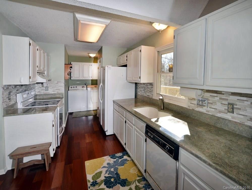 157 Huntington Road, Unit 52 Lake Lure, NC 28746 - Photo 8 of 24 Gallery Image 8