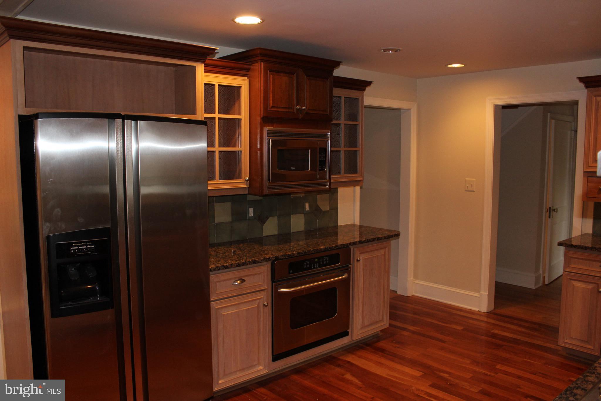 4 Sherwood Road Annapolis, MD 21401 - Photo 19 of 46 stainless appliances