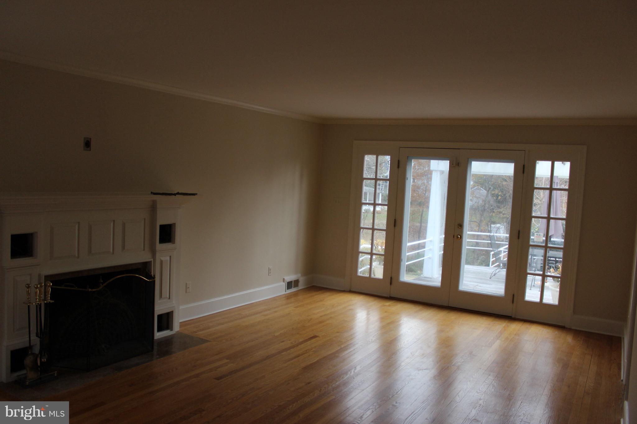 4 Sherwood Road Annapolis, MD 21401 - Photo 31 of 46 formal living room