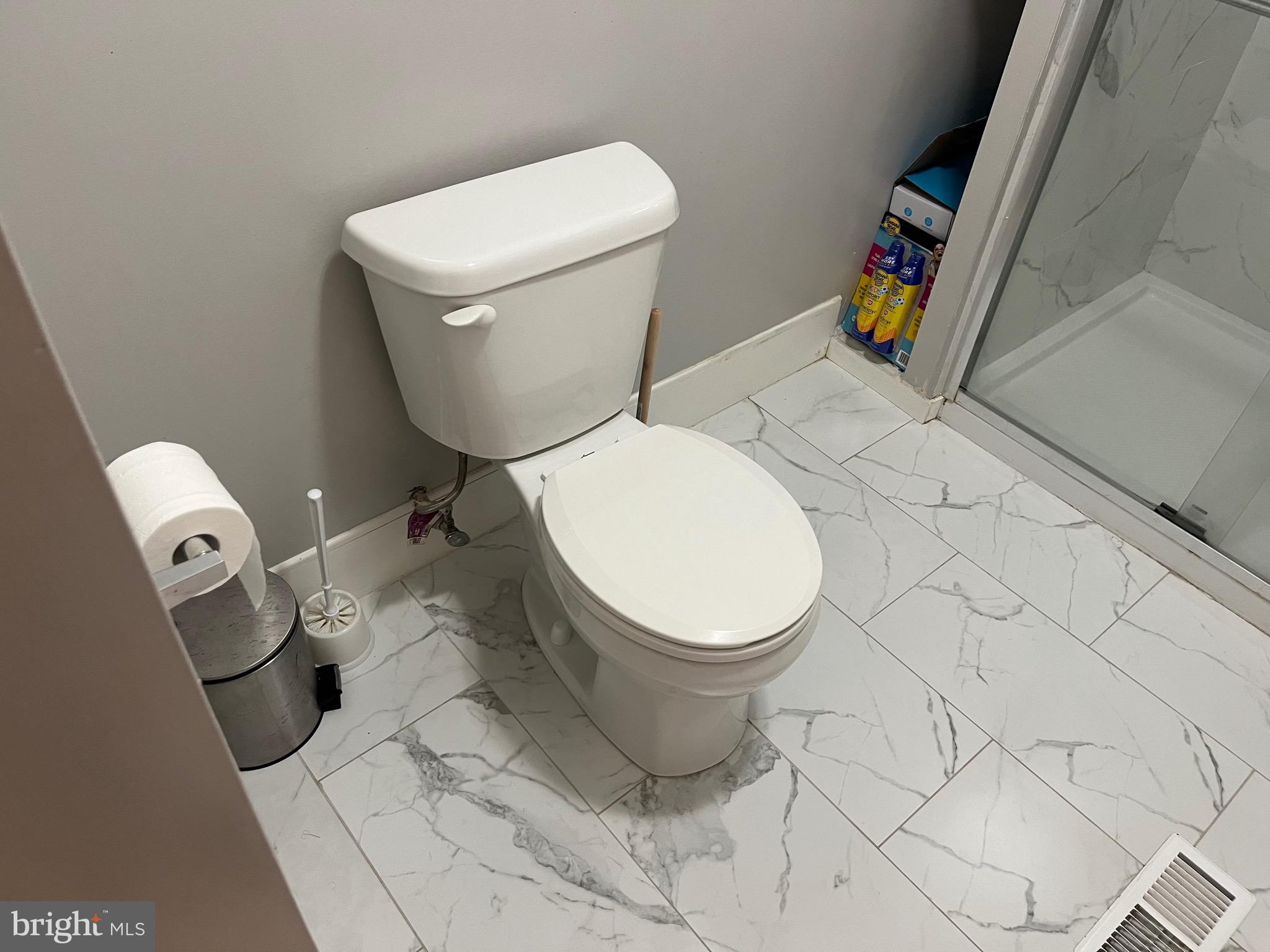 11 Kent Place Sewell, NJ 08080 - Photo 10 of 22