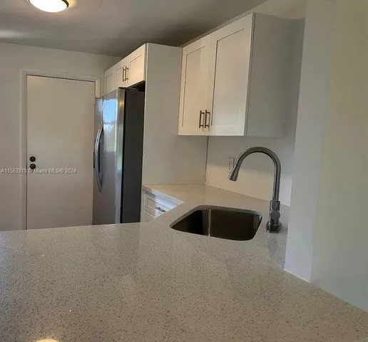 $159,000 | 6201 North Falls Cir Drive, Unit 304, Lauderhill, FL 33319