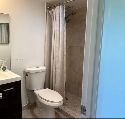 $159,000 | 6201 North Falls Cir Drive, Unit 304, Lauderhill, FL 33319