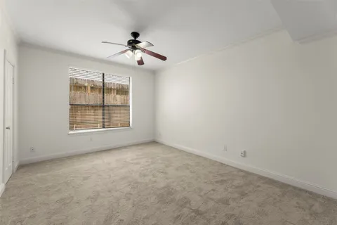 $240,000 | 1881 Bering Drive, Unit 87, Houston, TX 77057