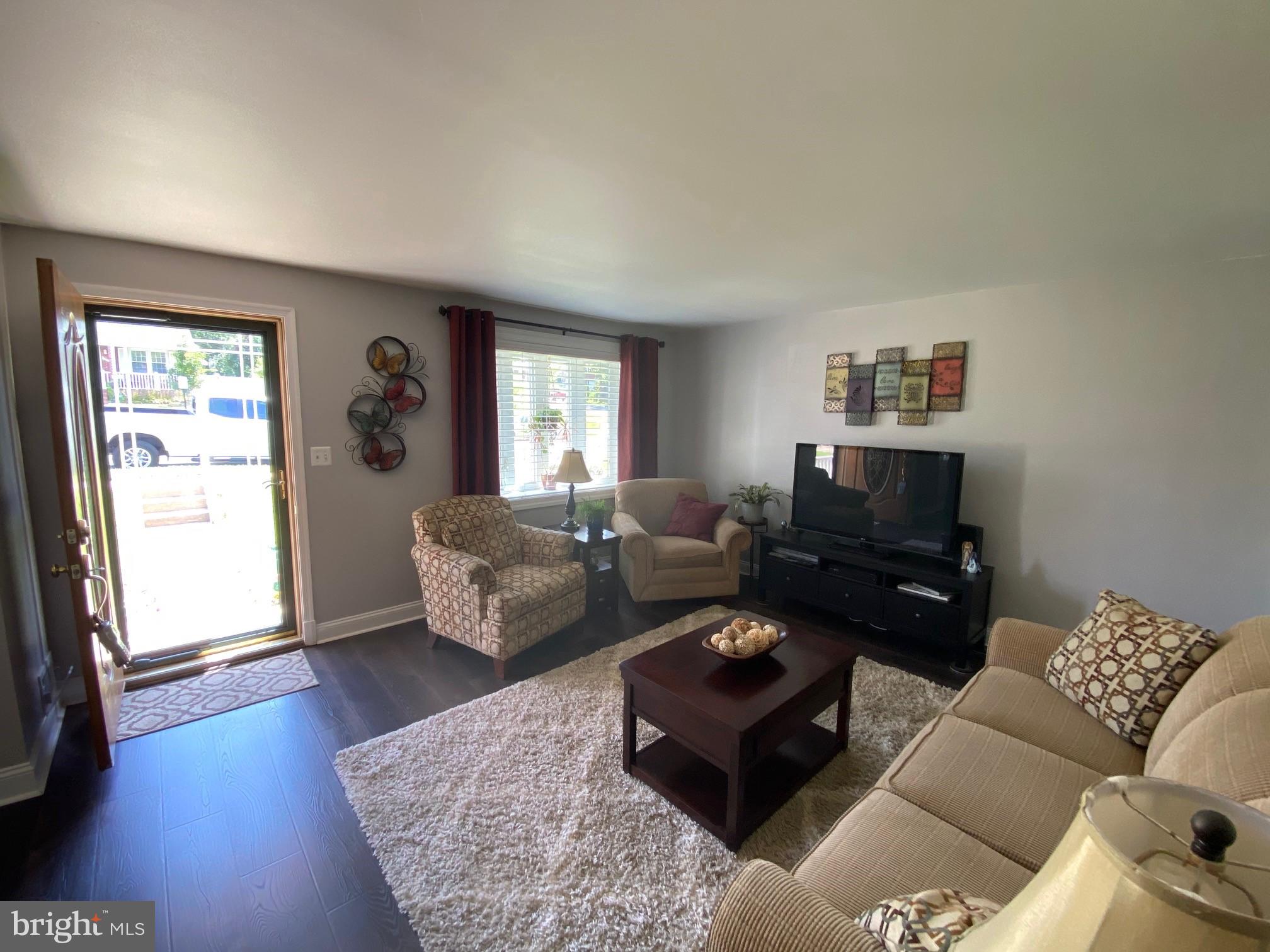 1902 Ellinwood Road Baltimore, MD 21237 - Photo 4 of 19