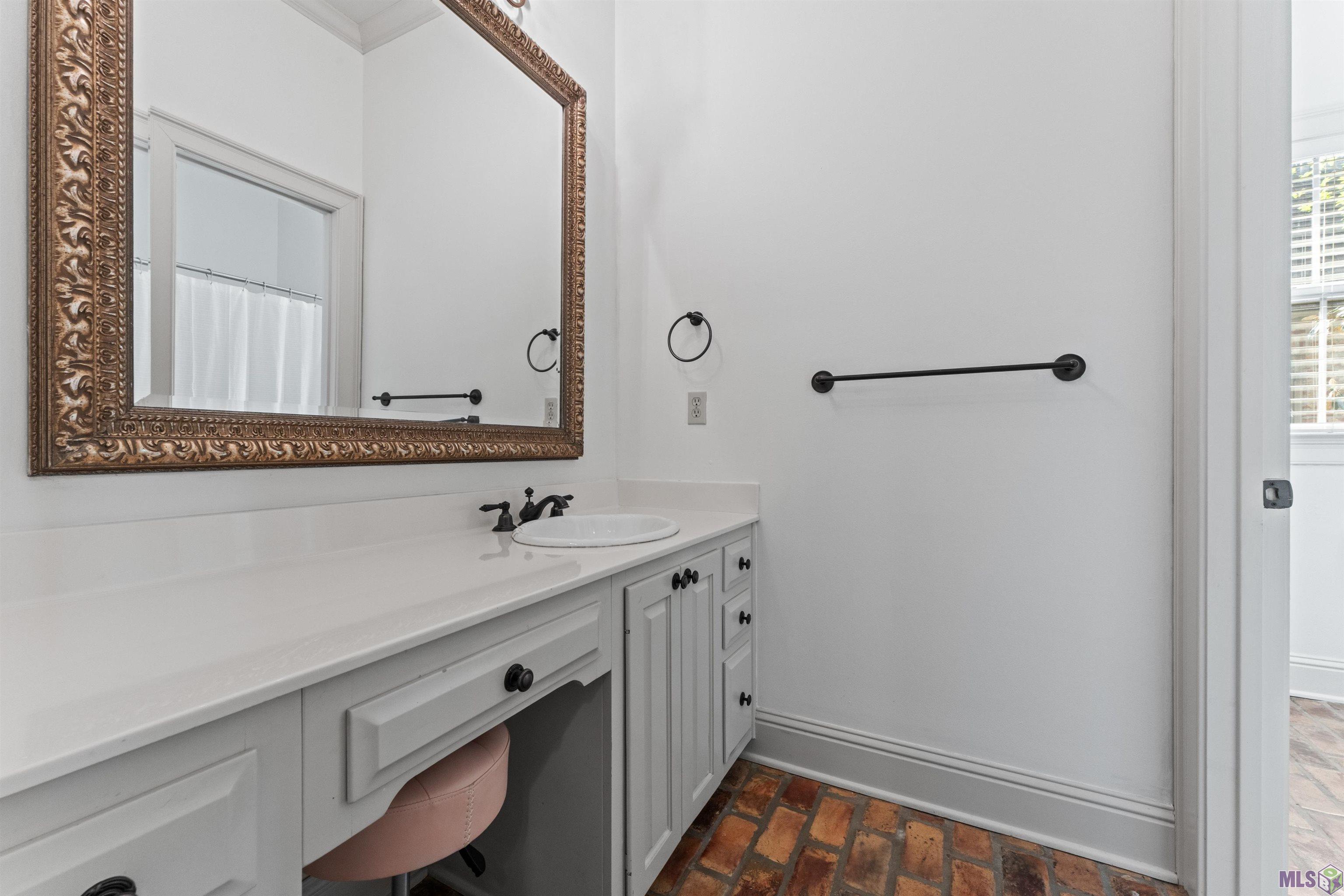 19437 Point O' Woods Court Baton Rouge, LA 70809 - Photo 21 of 39
