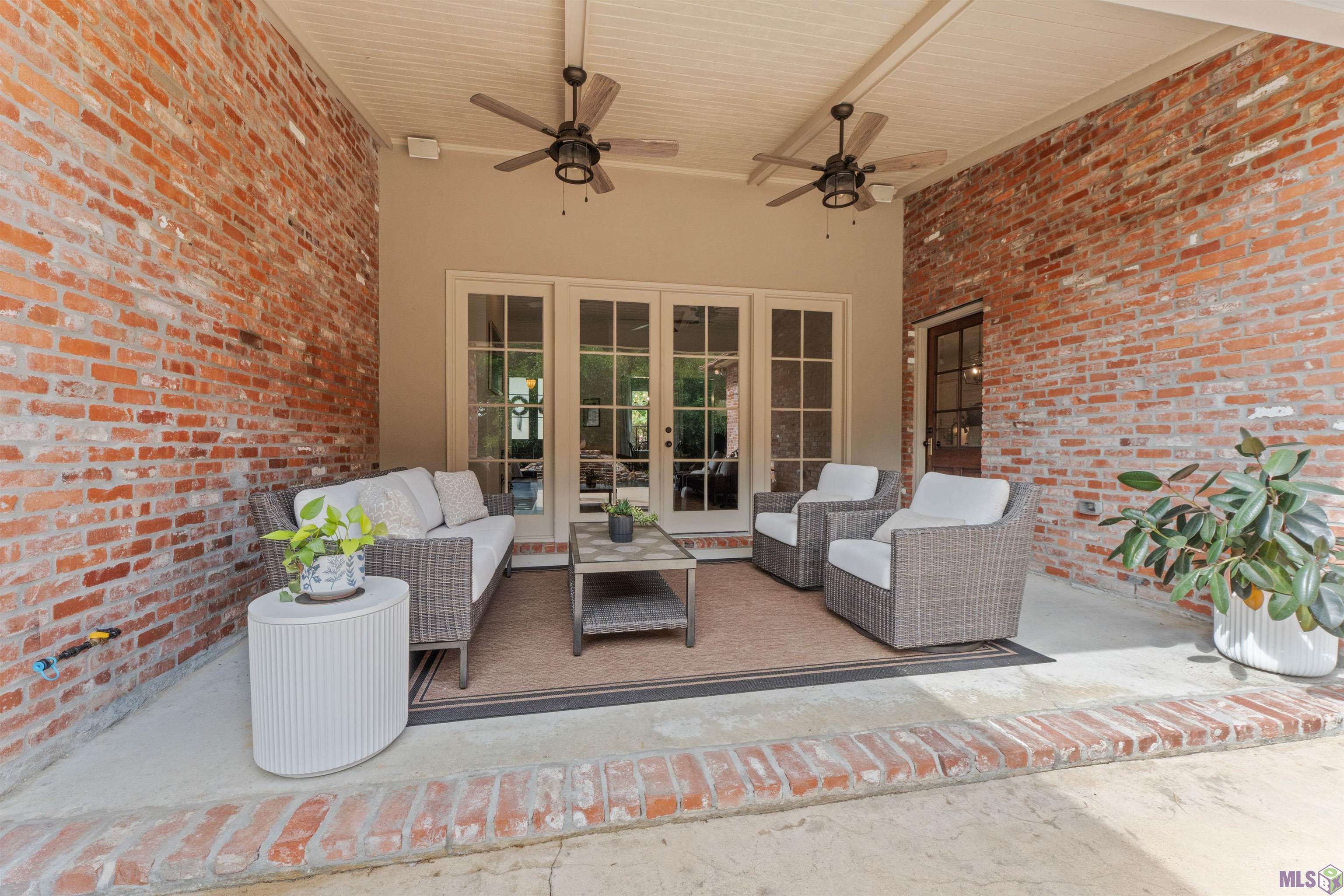 19437 Point O' Woods Court Baton Rouge, LA 70809 - Photo 27 of 39