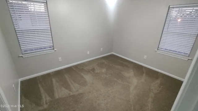 $1,350 | 90 Century Court, Swansboro, NC 28584