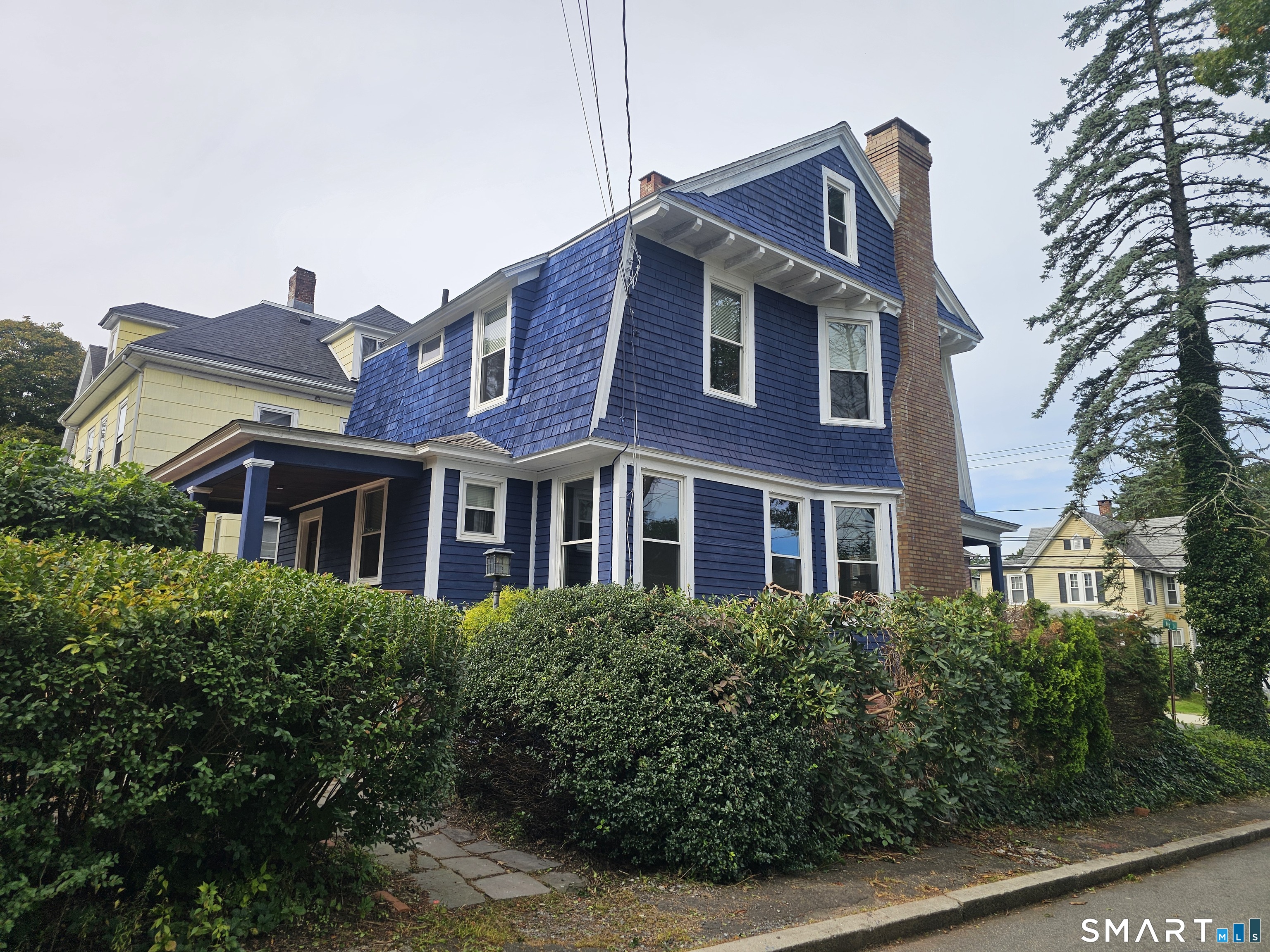 178 Elm Street Meriden, CT 06450 - Photo 5 of 33 Gallery Image 5