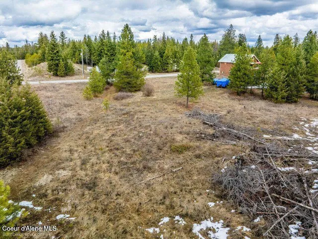 $109,000 | Nka Nka Van Buren & 8th Ave Street, Spirit Lake, ID 83869