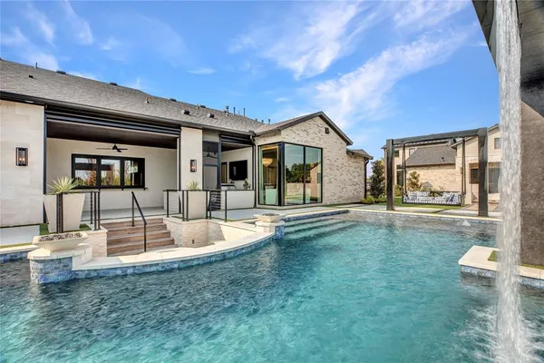 $8,400,000 | 1125 West Blondy Jhune Road, Lucas, TX 75002