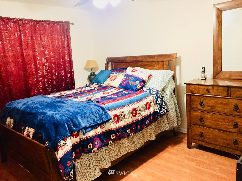 11926 Southeast 167th Street Renton, WA 98058 - Photo 15 of 25