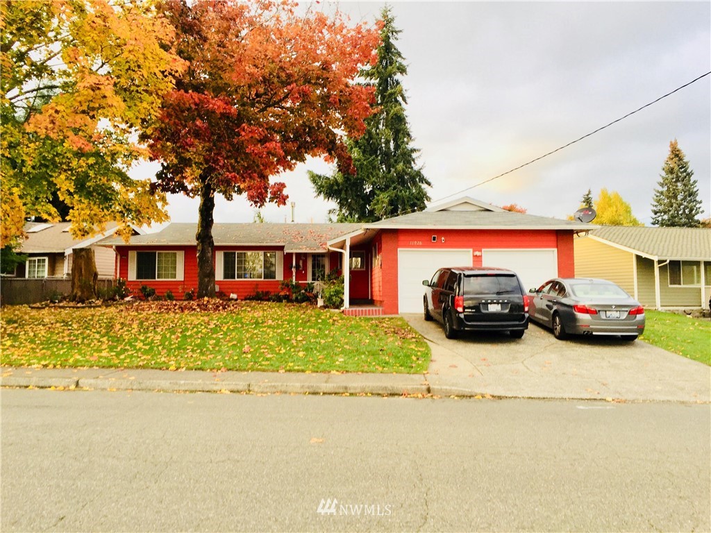 11926 Southeast 167th Street Renton, WA 98058 - Photo 3 of 25