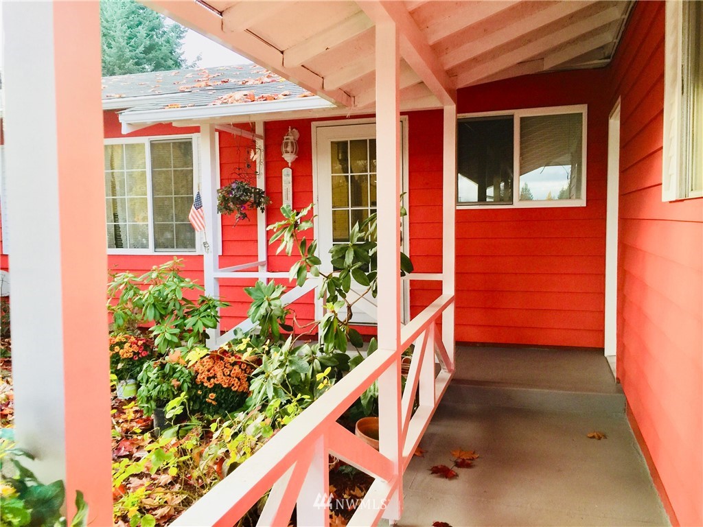 11926 Southeast 167th Street Renton, WA 98058 - Photo 5 of 25