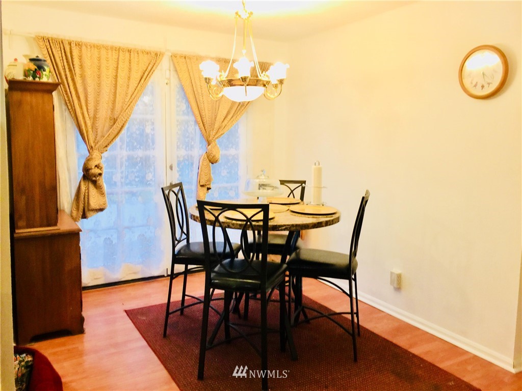 11926 Southeast 167th Street Renton, WA 98058 - Photo 8 of 25