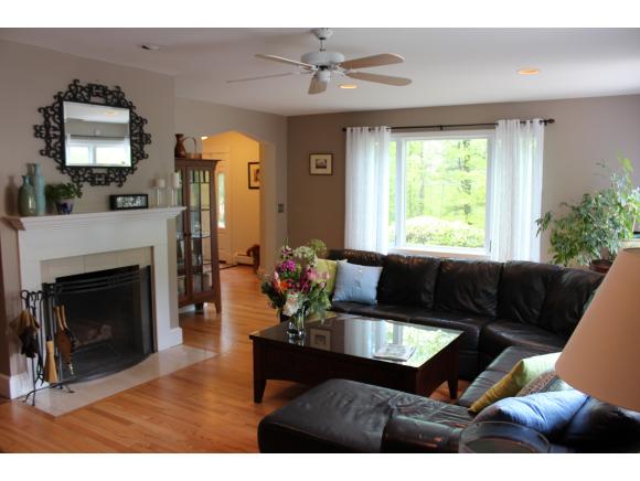 157 Shaker Road Canterbury, NH 03224 - Photo 8 of 29