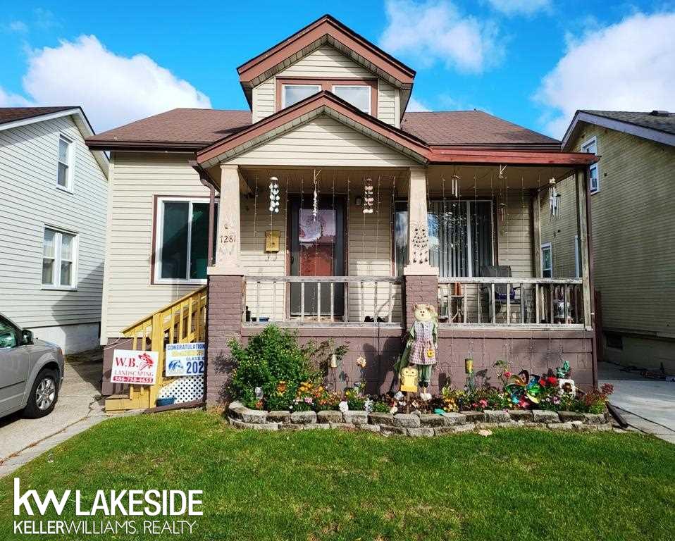 7281 Standard Street Center Line, MI 48015 - Photo 1 of 27