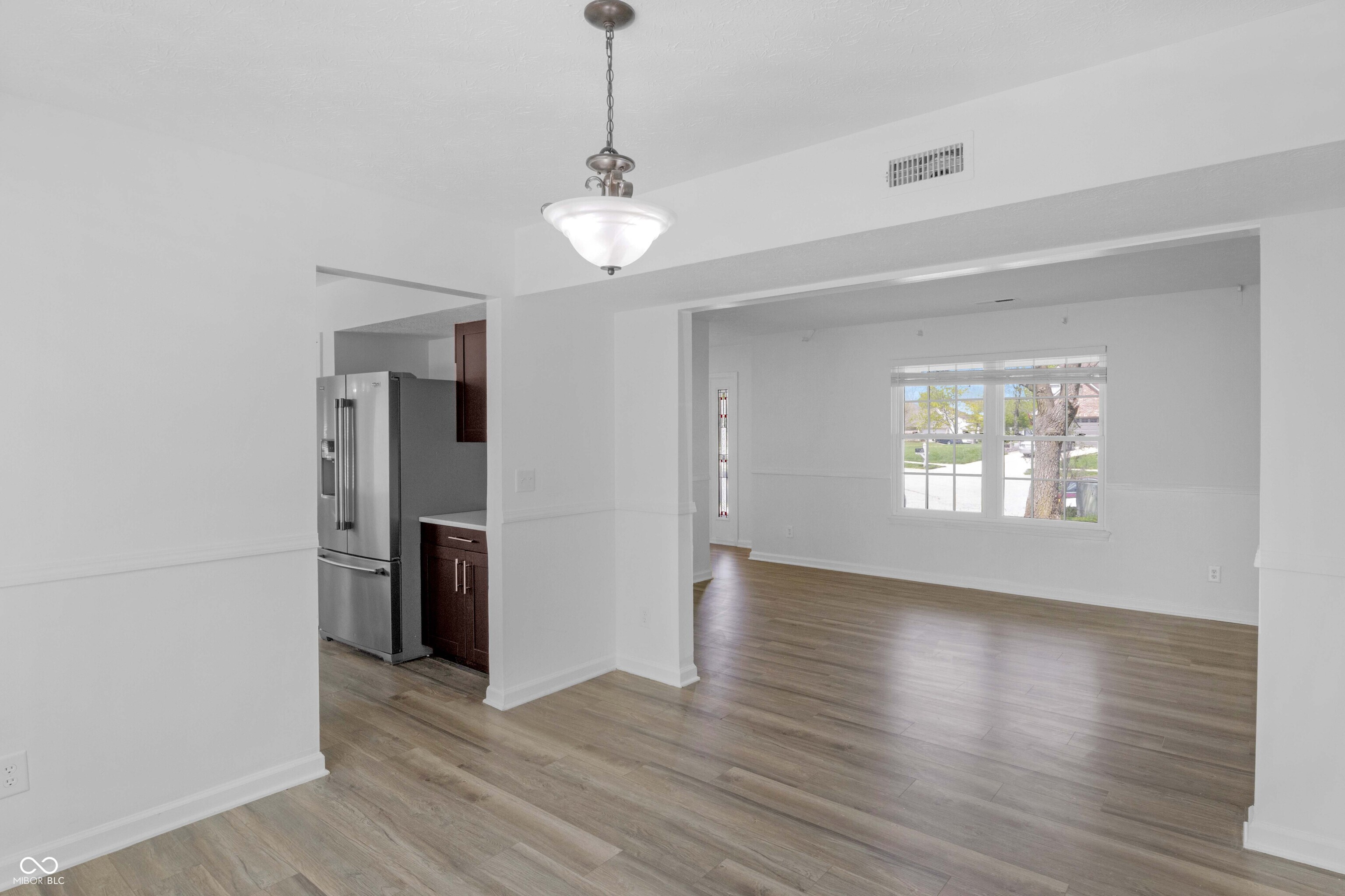 8939 Tito Court Fishers, IN 46038 - Photo 10 of 48