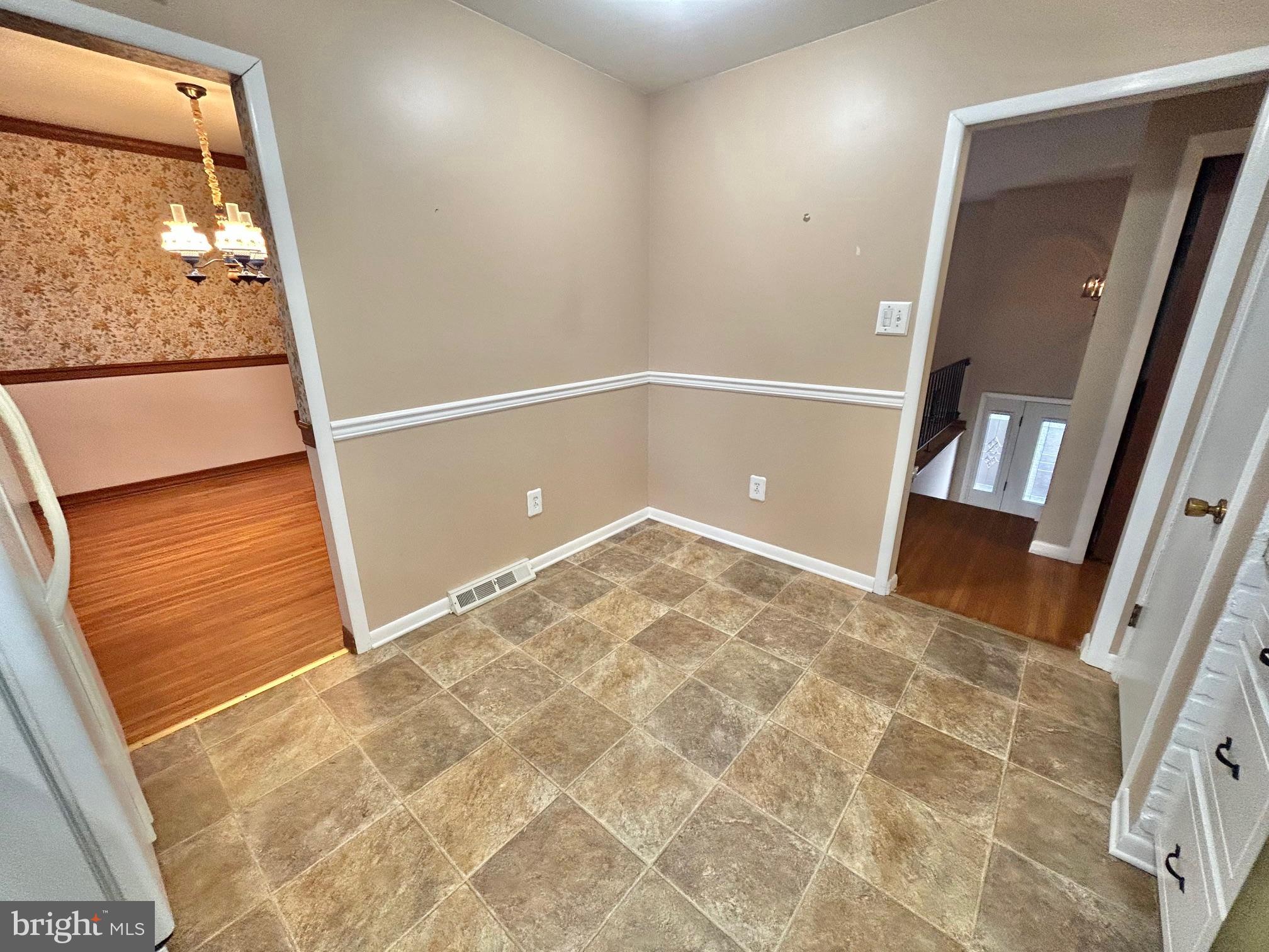 275 Mill Road Burlington, NJ 08016 - Photo 11 of 41 Kitchen