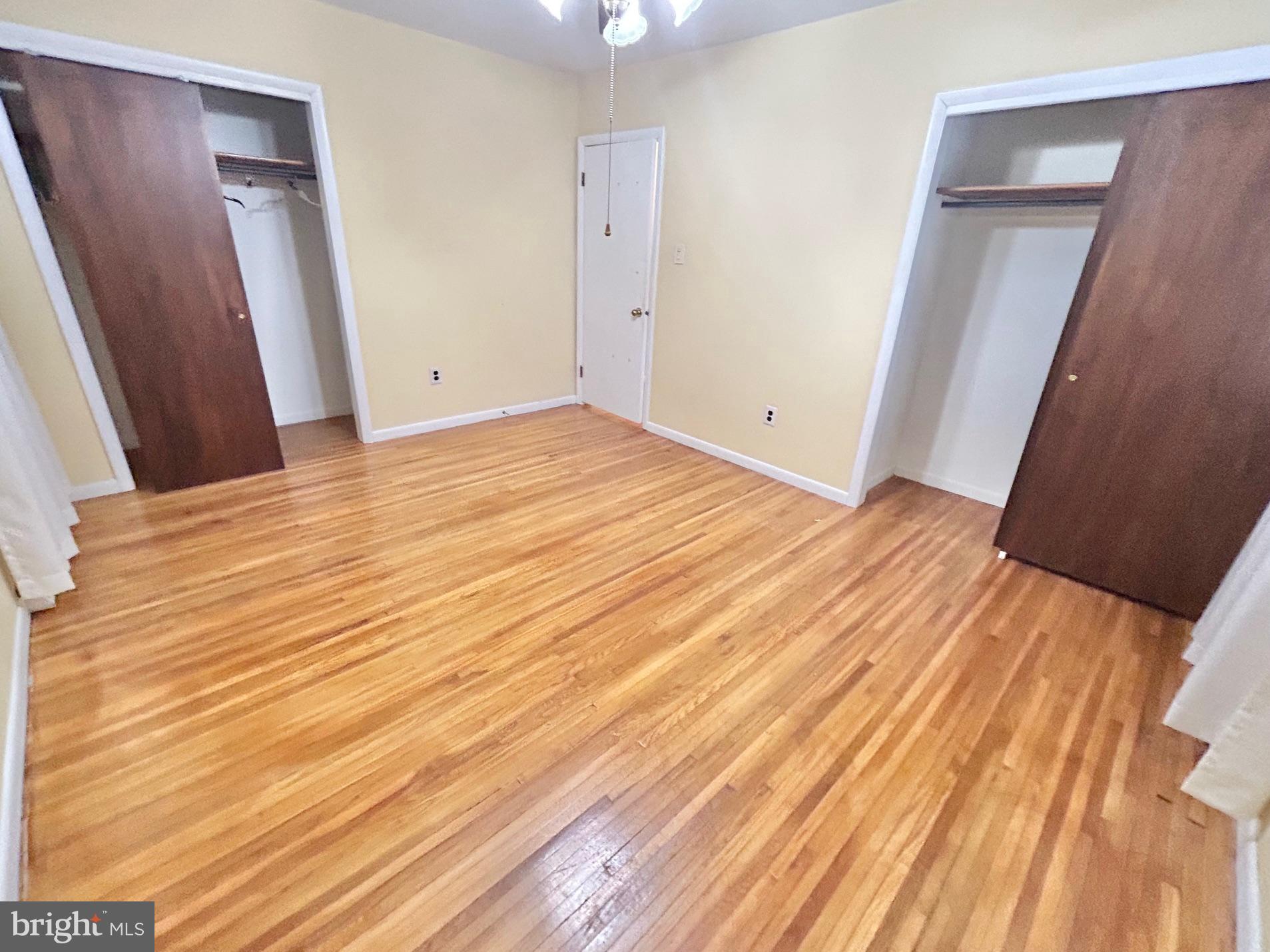 275 Mill Road Burlington, NJ 08016 - Photo 16 of 41 Main Bedroom