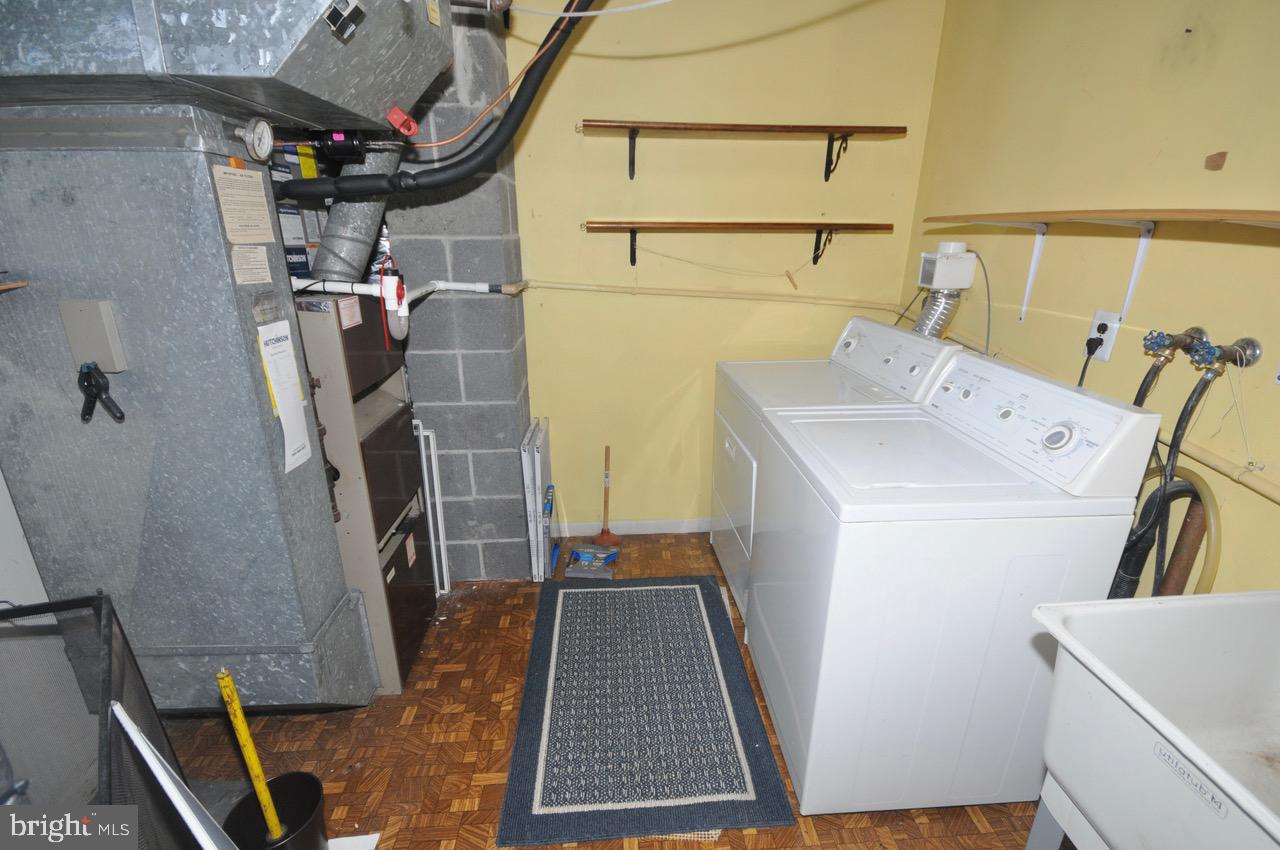 275 Mill Road Burlington, NJ 08016 - Photo 26 of 41 Laundry/HVAC