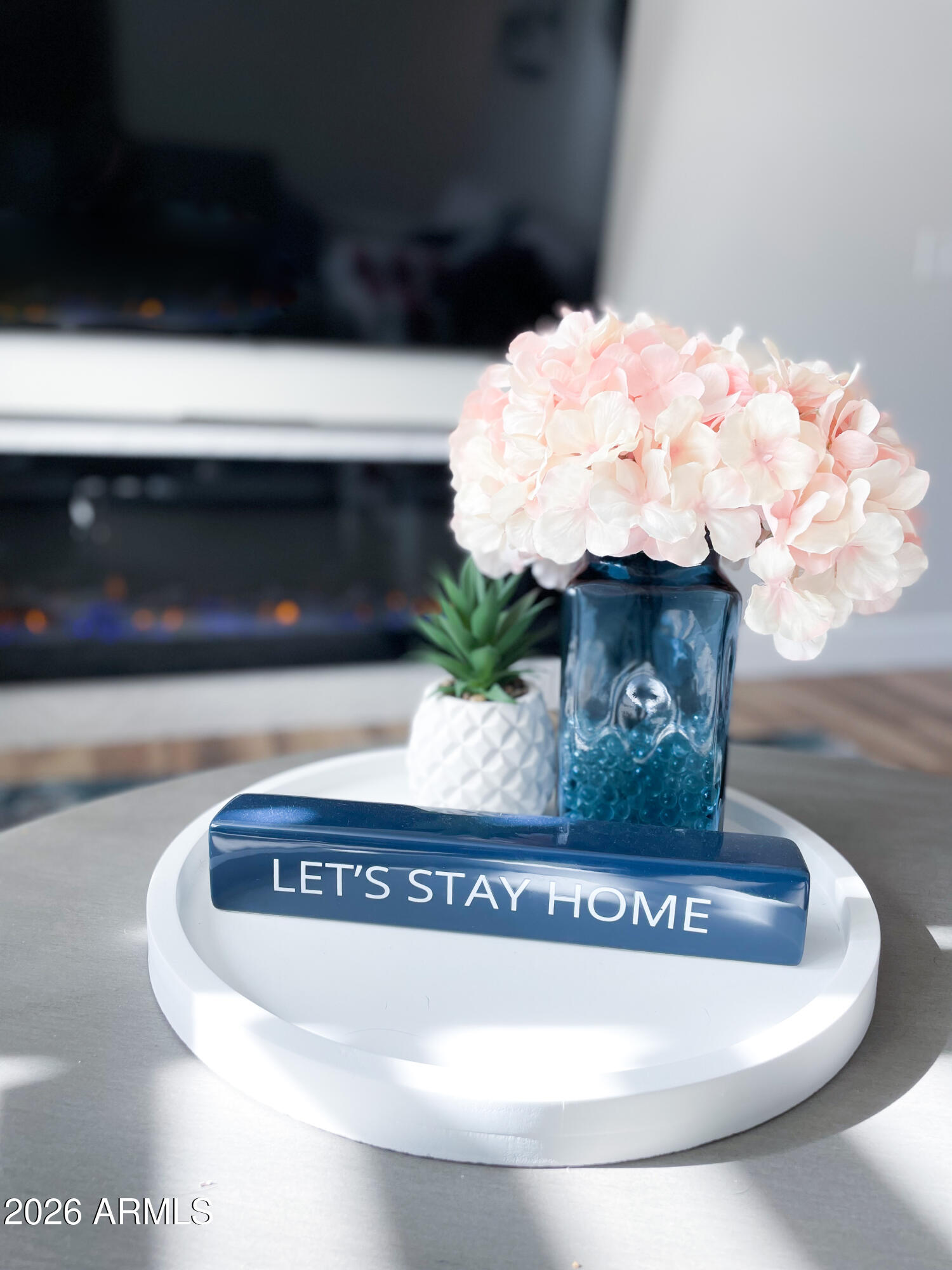 4243 North Miller Road Scottsdale, AZ 85251 - Photo 4 of 24 a view of fireplace