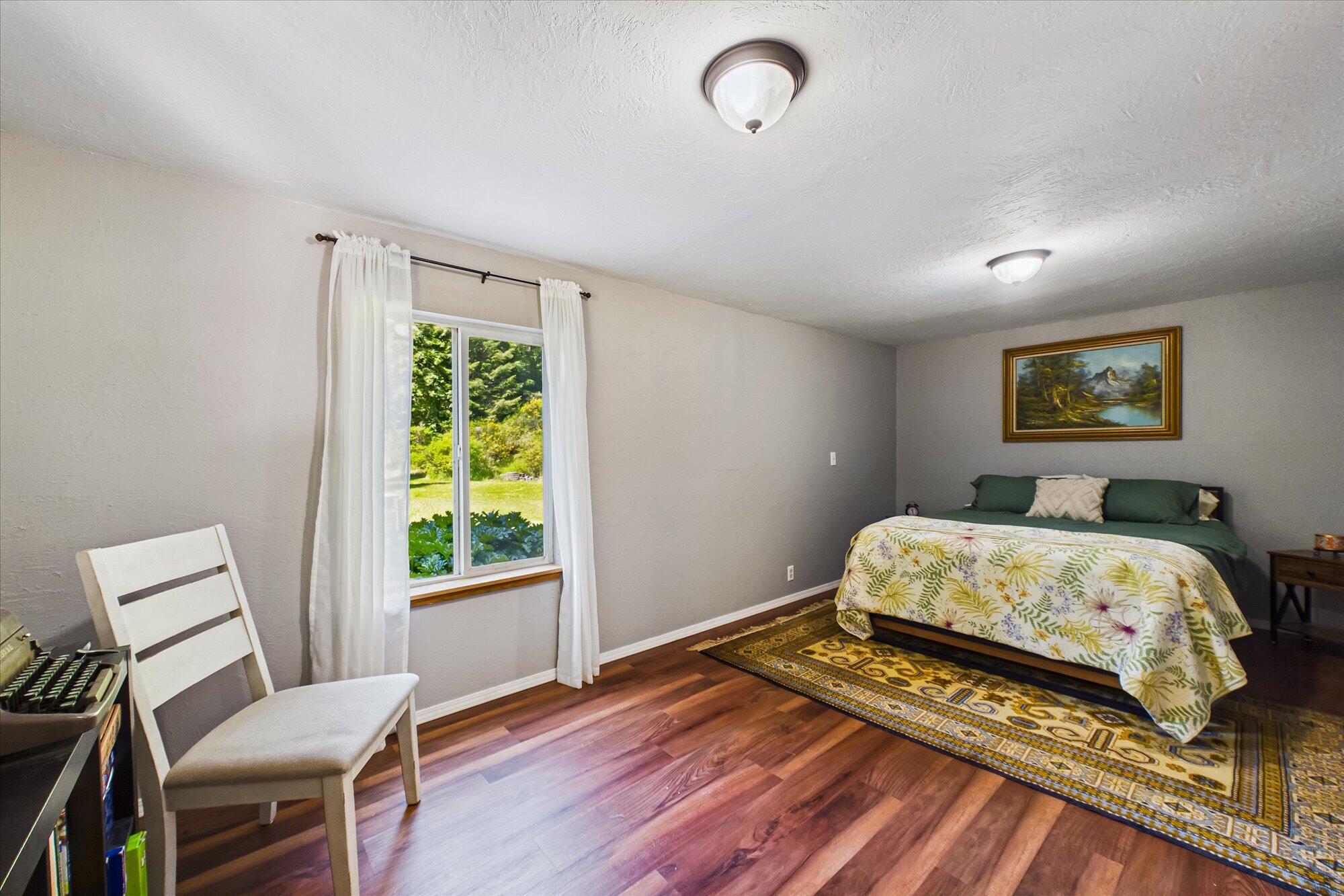 655 Gibson Creek Road Whitethorn, CA 95589 - Photo 28 of 60
