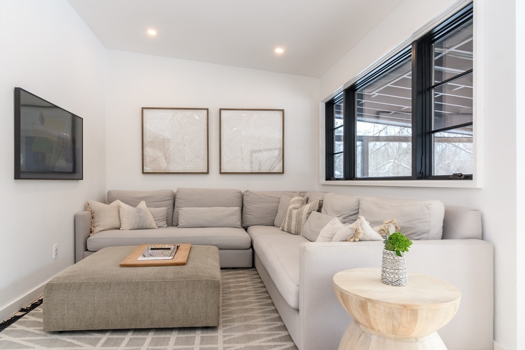 81 Woodland Street Natick, MA 01760 - Photo 13 of 40