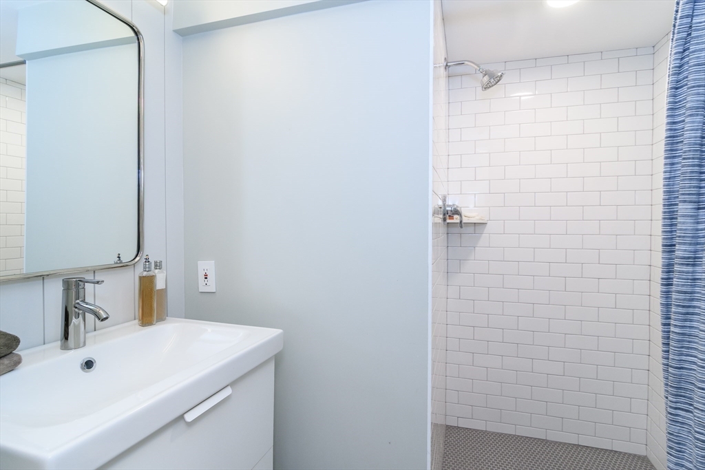 81 Woodland Street Natick, MA 01760 - Photo 31 of 40