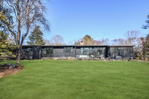 $1,319,000 | 81 Woodland Street, Natick, MA 01760