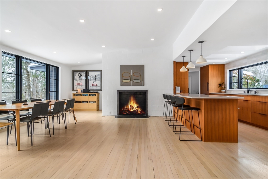 81 Woodland Street Natick, MA 01760 - Photo 8 of 40