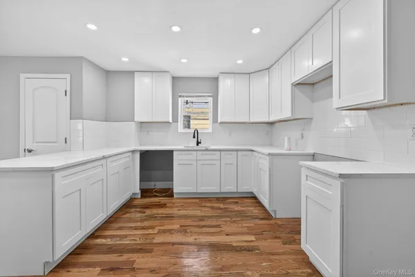 $879,000 | 191-44 113th Avenue | Hollis