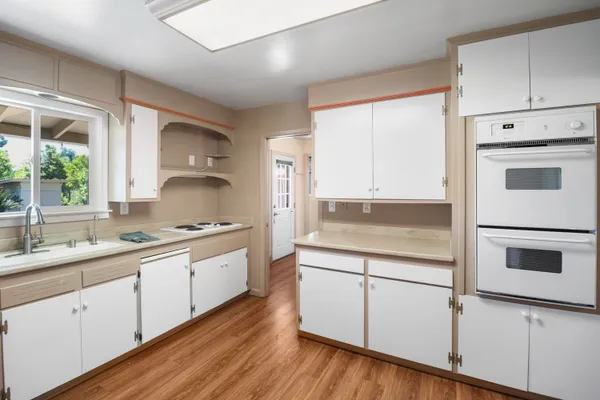$465,000 | 19279 Grn Acrs West, Redding, CA 96002
